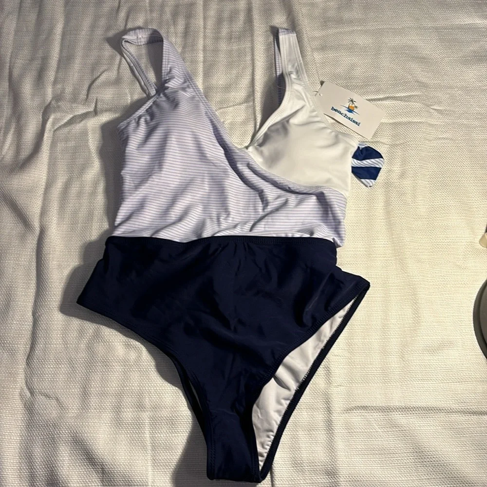 Beachsissi Women’s 1 Piece Swimsuit Wrap Color Block Tie Side Bathing Suit Sz L
